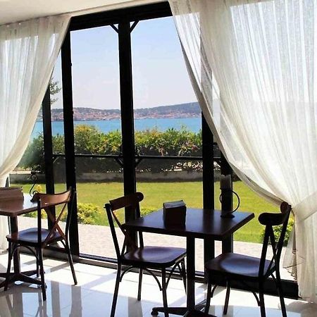 Cunda Sira Butik Otel Luaran gambar